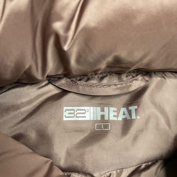 32 Degrees Heat Pinkish-Brown color Quilted Puffer Vest | Size Medium - Picture 12 of 12